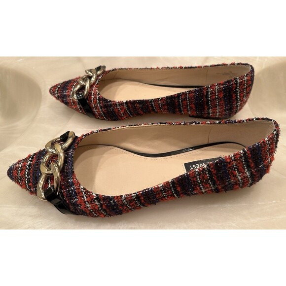 Nine West Tweed Pointed Toe Flats 7M Red Blue Chain Embellished Slip On Shoes - Picture 2 of 4